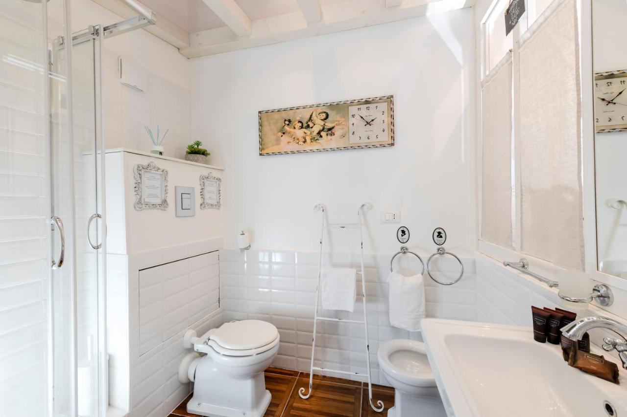 Capo Le Case, Romantic Flat Near Spanish Steps Buitenkant foto